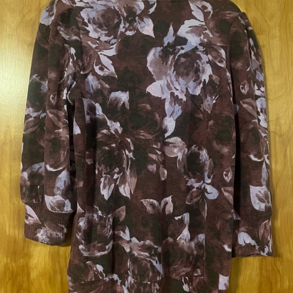 Vera sweater - Picture 2 of 3